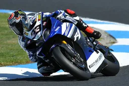 Superbike: Marco Melandri "Spero domani andrà meglio"