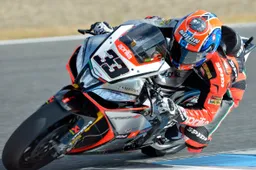 Superbike Jerez Gara 1: splendida vittoria di Marco Melandri