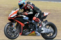 Superbike: Marco Melandri "Buon passo gara per il weekend"