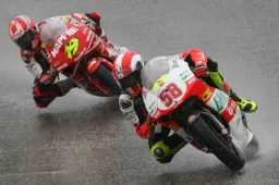 250cc: in Spagna Simoncelli è "antisportivo" e "infantile"