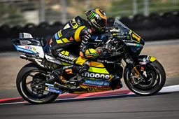 MotoGP Indonesia: Marini prima pole, Bagnaia che disastro