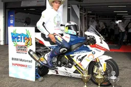 SUPERBIKE*IDM: Markus Reiterberger Campione IDM 2013