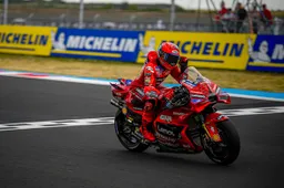 MotoGP Ungheria: Marc Marquez il Cannibale si mangia il decimo trionfo