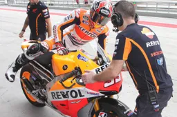 MotoGP: Marc Marquez risponde a Rossi e vola in testa