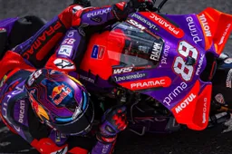 MotoGP Mugello: Jorge Martin pole da record, cade Marquez