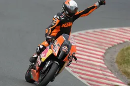 IDM Superbike: KTM vince e sale in testa alla classifica costruttori