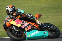 IDM Superbike Lausitzring Gara 2: doppietta per Bauer e KTM
