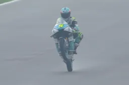 Moto3 India: Masia pole dopo l'acquazzone, bravo Bertelle 2°