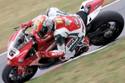 BSB Donington Park Prove 1: pioggia, pochi giri con Baiocco 1°