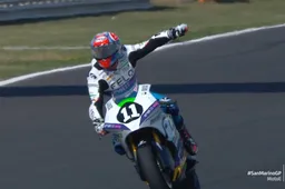 MotoE Misano, Gara 2: Matteo Ferrari beffa Casadei al fotofinish