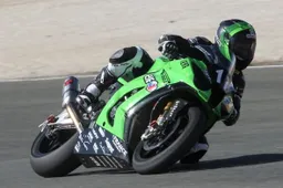 Endurance: YART e Kawasaki SRC ad Almeria per i test Pirelli