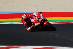 Moto2: Mattia Pasini va ancora forte "Mi diverto, il risultato verrà di conseguenza"