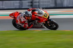 Moto2 Valencia: Mattia Rato il ritorno, 2° posto che vale doppio