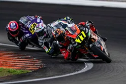 Moto2, Mattia Volpi "Chiudiamo a testa alta, siamo cresciuti tanto"