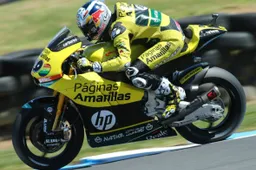 Moto2 Phillip Island Gara: Vinales posticipa la festa di Rabat