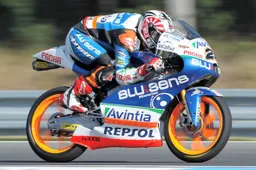 Moto3 Brno Prove Libere 2: Maverick Vinales vola in testa