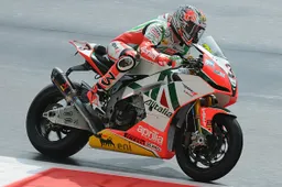Superbike Monza Prove Libere 2: OK Fabrizio, Biaggi 330 km/h!