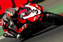 Superbike: Max Biaggi "Chiuderò la carriera con la Aprilia"