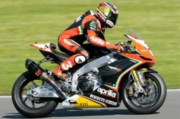 Superbike: Max Biaggi "Due gare incredibili a Donington"