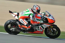 Superbike Donington Qualifiche 1: Biaggi passa al comando