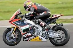Superbike: Max Biaggi "Adesso è più difficile, ma non è finita"