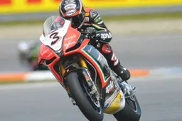 Superbike: Max Biaggi "Enormi problemi di chattering"