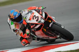 Superbike Sepang Prove 1: Max Biaggi il più veloce