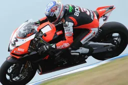 Superbike Phillip Island: Max Biaggi è soddisfatto della Aprilia