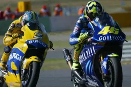 Max Biaggi e la rivalità con Valentino Rossi: "Ci odiavamo, ma mi manca"