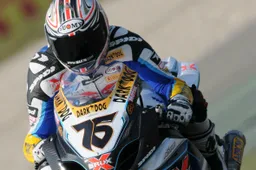 Superbike: frattura ad una vertebra per Max Neukirchner