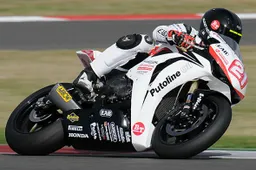 Superstock 1000 Magny Cours Qualifiche 2: Berger in pole