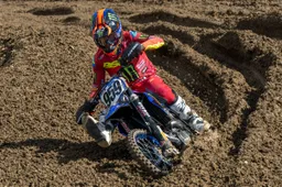 Yamaha MXGP perde la sua punta: Maxime Renaux fuori gioco