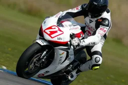 Superstock 1000: novità tecniche per Ten Kate Race Junior