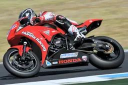 ASBK: una giornata di test pre campionato a Phillip Island