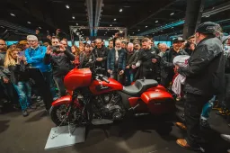 Indian Motorcycle alza l’asticella con motori potenti e design esclusivo