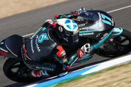 Moto3, John McPhee il più rapido dei test a Jerez