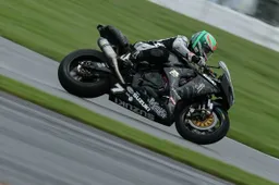 BSB Silverstone Prove Libere 1: Laverty sul bagnato