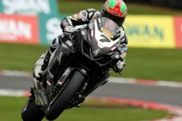 BSB Oulton Park Gara 2: primo successo di Michael Laverty