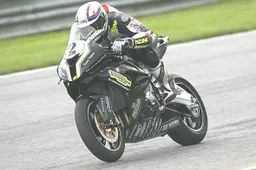 IDM Superbike Zeltweg Gara 1: terza vittoria di fila di Michael Ranseder
