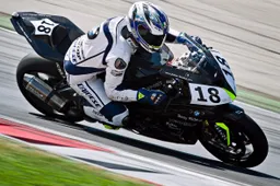 IDM Superbike Red Bull Ring Gara 1: terza vittoria per Ranseder, Bauer è 2°