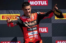 Superbike, Rinaldi e Ducati rebus contratto: "Vediamo cosa succede"