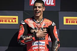 Superbike, Ducati non cambia: ufficiale il rinnovo di Rinaldi