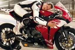 Rinuncia di Michael Schumacher, i retroscena con le due ruote