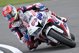 Supersport Donington Gara: secondo centro di van der Mark