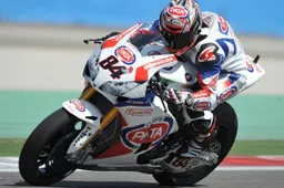Superbike Magny Cours Prove 1: Michel Fabrizio al comando