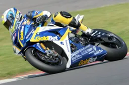 Superbike: asta benefica Infront Motor Sports per l'Emilia