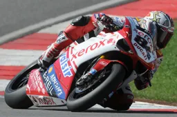 Superbike Portimao Gara 2: Fabrizio vince, Spies campione