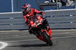 MotoGP Misano, Prove 3: Pirro sempre in alto, solo Martin davanti