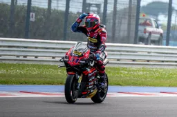 Michele Pirro “Festeggio con Ginevra, ma meglio che si appassioni ad altro...”