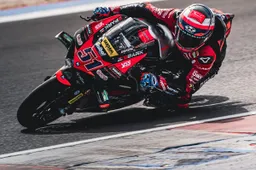 CIV Superbike Misano: Michele Pirro beffa le Yamaha per la pole